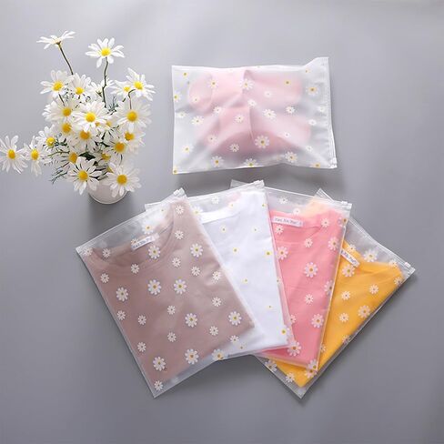 أكياس الملابس البلاستيكية الصافية Ziplock - أكياس تخزين ذاتية الختم للملابس ، والهدايا ، والشحن ، ومواد PEVA ، ونمط ديزي صغير ، 10 "× 12" / 25 × 30 سم ، 50 حزمة in Saudi Arabia