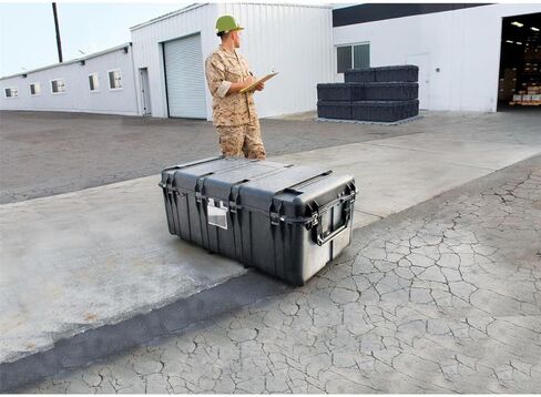 Pelican Products 0550-000-110 Pelican 0550-000-110 Large Transport Case with Foam (Black) in Kuwait