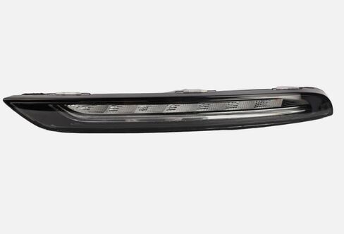 For Porsche Macan Left Bumper Turn Signal Light Lamp LED Driver Side 95B941181A in Saudi Arabia