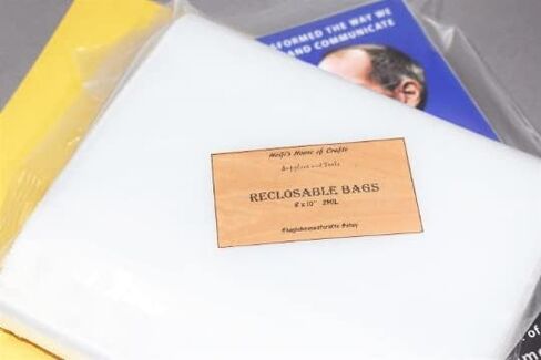 100PCS 8’’ x 10’’ Reclosable Plastic Bags - 2 Mil, Zip Bags, Resealable Lock Seal Poly Baggies with Zip Top Lock, Zipper Lock Reclosable Clear Disposable Plastic Bags, Packaging Supplies in Kuwait