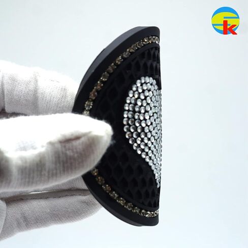 قطعتان من قواعد الأكواب للسيارة على شكل قلب، 2.76 بوصة مضادة للانزلاق ومضادة للصدمات، قواعد سيارة لطيفة عالمية، ملحقة بأحجار الراين الكريستالية الكاملة والاكسسوارات الداخلية للسيارات للنساء (قلب وردي) in Kuwait