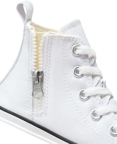Converse Boy's Chuck Taylor All Star Lugged Lift Platform Canvas (Little Kid) in Saudi Arabia