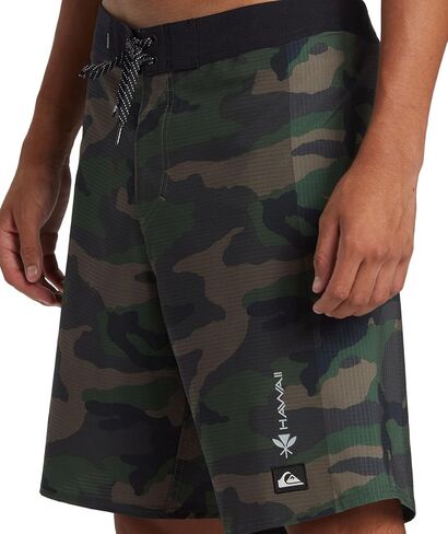 Quiksilver - Mens Highline Hawaii Arch 19 Boardshort, Color Surf Days/Camo, Size: 33 in Saudi Arabia