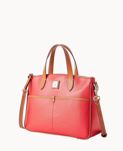 حقيبة يد Dooney & Bourke ، Saffiano Small Daniela Satchel in Saudi Arabia