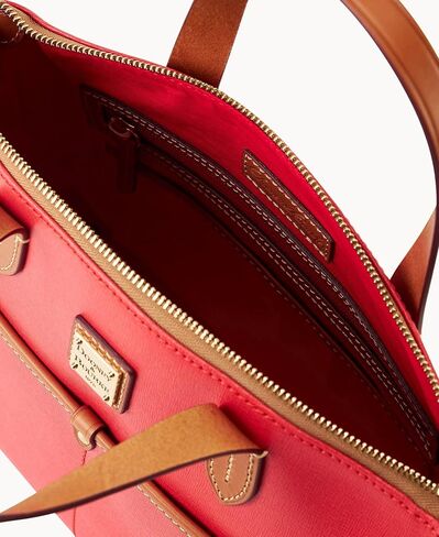 حقيبة يد Dooney & Bourke ، Saffiano Small Daniela Satchel in Saudi Arabia
