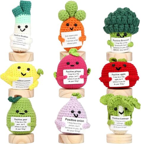 مجموعة هدايا دمية كروشيه إيجابية ، 9pcs الدعم العاطفي حزمة متنوعة ، حيوانات كروشيه إيجابية مصنوعة يدويًا ، دمية زخرفة هدية تشجيع ، كروشيه الدعم العاطفي ، ديكور الهتاف in Kuwait