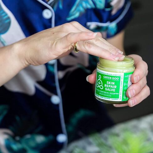 Green Goo Natural Skin Care Salve, Skin Repair and Protection, 1.82-Ounce Large Tin in Kuwait