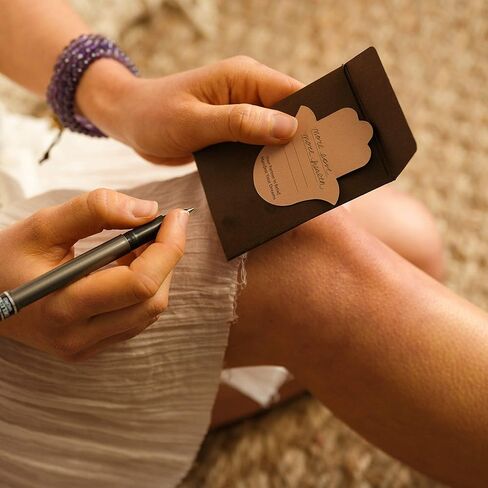 الكارما والحظ - الحب الروحي - شجرة الحياة فنغ شوي بأحجار الجمشت لإظهار أحلامك ملفوفة يدويًا بسلك نحاسي مصنوع يدويًا في بالي وقاعدة كريستال بيضاء. in Kuwait