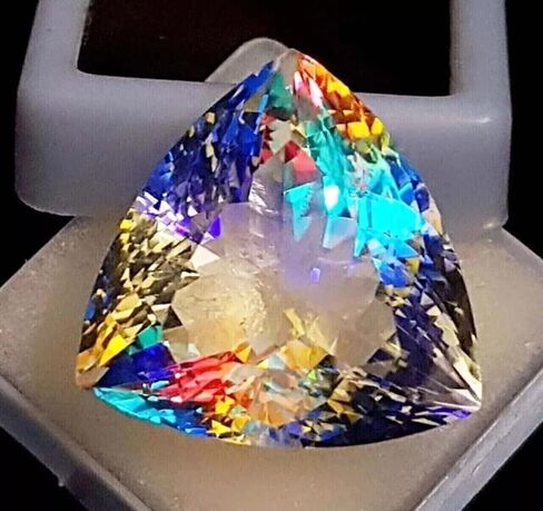 70 CT Rainbow Color Trillion Cut Natural Mystic Topaz Certified Loose Gemstone Jewellery for Women in Saudi Arabia