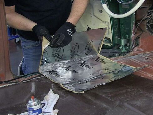 Eastwood X-Mat 9 PC 18x31 in 34.8 SQ FT Road Noise and Heat Reducer Foam Under Carpet Door Panels Inner Walls in Kuwait