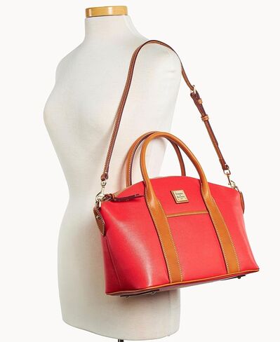 حقيبة يد Dooney & Bourke ، Saffiano Madeline Satchel in Saudi Arabia