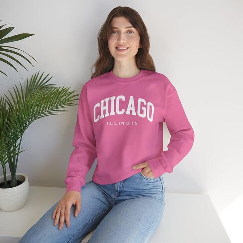 Chicago Illinois Adult Unisex Crewneck Sweatshirt in Saudi Arabia