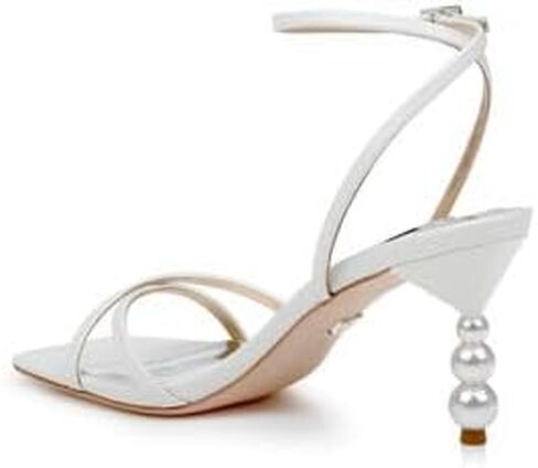 Badgley Mischka Women's Callie Heeled Sandal in Saudi Arabia