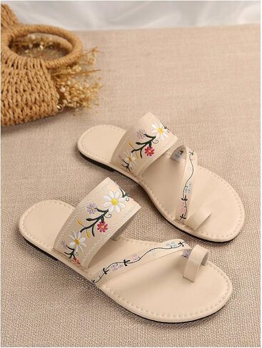 OYOANGLE Women's Boho Floral Embroidered Flat Sandals Toe Ring Leather Flip Flops Vacation Beach Thong Sandals in Kuwait