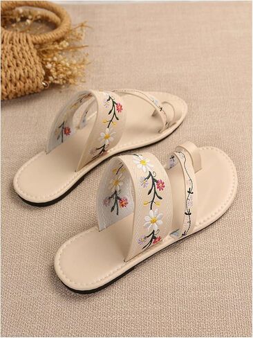 OYOANGLE Women's Boho Floral Embroidered Flat Sandals Toe Ring Leather Flip Flops Vacation Beach Thong Sandals in Kuwait