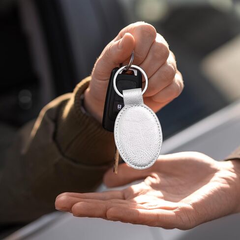 تشمل سلسلة مفاتيح Lasergram Oval ، دراجة نارية ، نقش شخصي in Kuwait