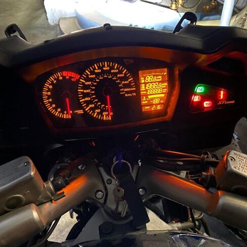 1-6 Speed Digital LED Display Gear Indicator Display Meter Waterproof for Honda CB400 SF CB600F Hornet CBR 600 F4i F3 F4 VFR800 CBR900RR CBR1100XX CB1100SF CBF500 VTR1000 F GL1800 in Saudi Arabia