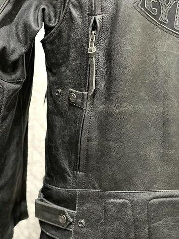 Mens Motorcycle Passing Link Triple Vent Distressed Black Cowhide Leather Jacket with Dual Vents in Saudi Arabia