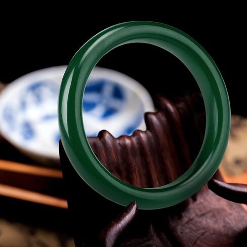 سوار من اليشم الطبيعي مقاس 2.4 بوصة للنساء، سوار من اليشم الأنيق القديم مع صندوق مجوهرات، سوار ذو حظ سعيد، هدايا مجوهرات للبنات في عيد الأم، 60-62 مم in Saudi Arabia