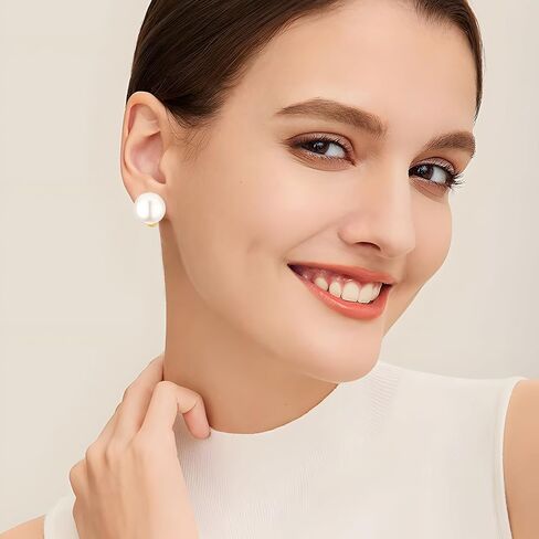 Elegant Flat Pearl Ear Clips for Women Minimalist 14k Gold Plated Pearl Non-Piercing Fashion Jewelry for Party Wedding Bridesmaid Gifts in Saudi Arabia
