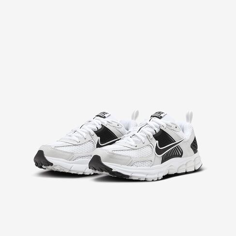Nike Vomero 5 Big Kids 'Shoes (HF6998-104 ، White/Platinum Tint/Metallic Platinum/Black) 5.5 in Saudi Arabia