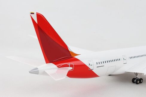 Daron Skymarks Avianca 787-8 Aircraft with Gear New Livery (1/200 Scale) in Saudi Arabia