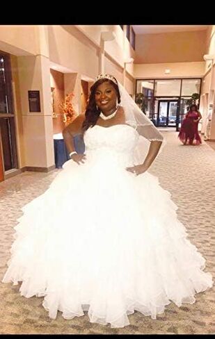 RED DOT BOUTIQUE - 902 - مقاس إضافي مقاس عادي ثوب الكرة طبقات 6 الأطواق طول الأرض الزفاف كرينولين ثوب نسائي in Kuwait