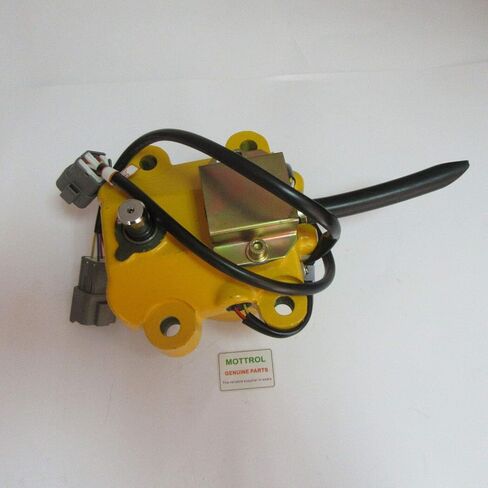 7824-30-1600 7824-30-1601 7824-31-3600 Stepper Motor,Throttle Motor fits for Komatsu Excavator PC200-5 PC120-5 PC300-5 PC400-5 PC100-5 PC210-5 PC220-5 PC350-5 PC450-5, aftermarket Replacement in Kuwait