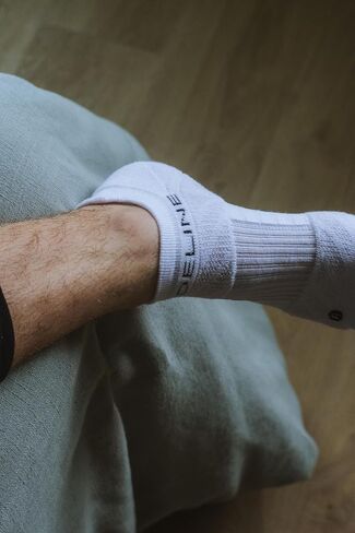Strideline Basic Low Cut Socks | Quad-Ply Yarn Padding, Direct Compression and Zoned Cushioning, 1 Pack (Black, Small) in Saudi Arabia