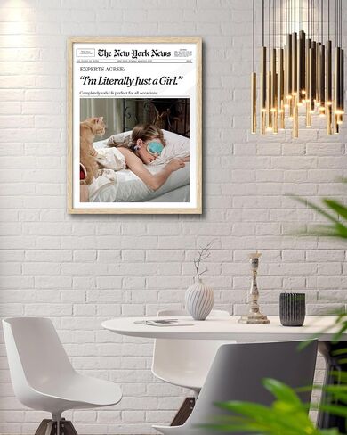 مجلة EcoHest العصرية Audrey Hepburn Magazine Framed Wall Art ، 12x16 في Oak Wood I'm حرفيًا مجرد فتاة من القماش الفني للفنون ، مجموعة Beige Retro من 1 لغرفة المعيشة غرفة نوم in Saudi Arabia