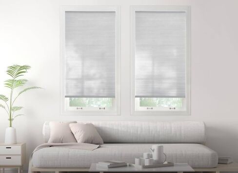 Breslin الستائر المخصصة المخصصة للضوء المميز الظل الخلوي اللاسلكي - أبيض (17 1/2 "W x 48" L) in Saudi Arabia