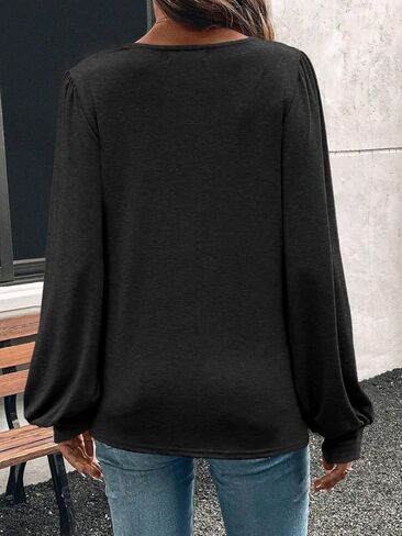 قمصان نسائية بأكمام طويلة كاجوال أنيقة ورقبة على شكل حرف V وأكمام منتفخة وفضفاضة تونك عصري وبلوزات زرقاء in Kuwait