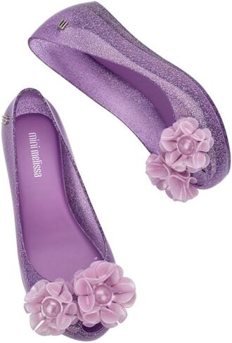 حذاء باليه مسطح للفتيات من Mini melissa Ultragirl Springtime للفتيات - حذاء مسطح جيلي مريح وجذاب بمقدمة مفتوحة مع فيونكات زهور، حذاء جيلي للأطفال، أزرق، 4 in Kuwait