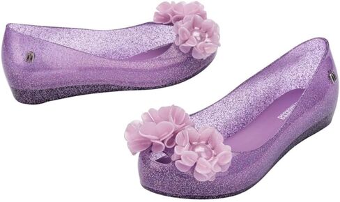 حذاء باليه مسطح للفتيات من Mini melissa Ultragirl Springtime للفتيات - حذاء مسطح جيلي مريح وجذاب بمقدمة مفتوحة مع فيونكات زهور، حذاء جيلي للأطفال، أزرق، 4 in Kuwait
