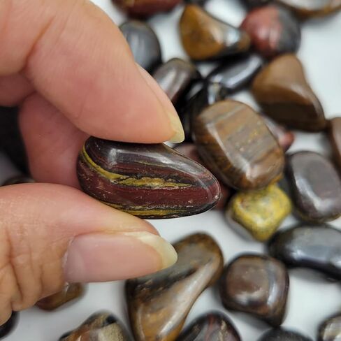 100Pcs+ 25Types Bulk Gemstones and Crystals Set,Tumbled Polished Stones Crystal and Healing Stones Chakra Stones Colors Random(11.4oz) (Mixed Crystals) in Kuwait