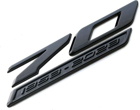 1x شعار جانبي جديد للذكرى السبعين لشارة السيارة البديلة لسيارة كورفيت 2020-2024 C8 الأصلية GM 70th (أحمر) in Kuwait