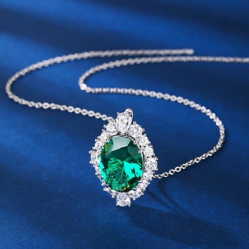 14K Gold Full Moissanite Collar with Emerald Statement, Unique Green Gemstone Elegance, Stunning Birthday or Special Occasion Gift in Saudi Arabia