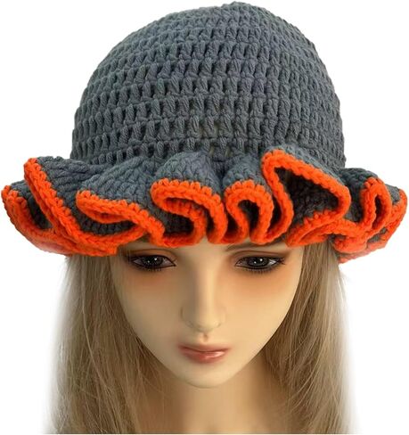 قبعة بوهو أنيقة كروشيه قبعة صلبة اللون متماسكة يدويًا مع كشكشة ملونة شتاء قبعة الصياد المبكرة in Kuwait