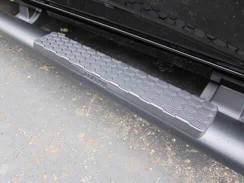 Mopar Dodge Ram Side Step Nerf Bar Bar Pad Pad Oem in Saudi Arabia