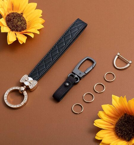 Leather Wristlet Keychains, Women Car Key Fob Keychain with Letter, Cute Leather Key Chains Holder, Set of 2 in Kuwait