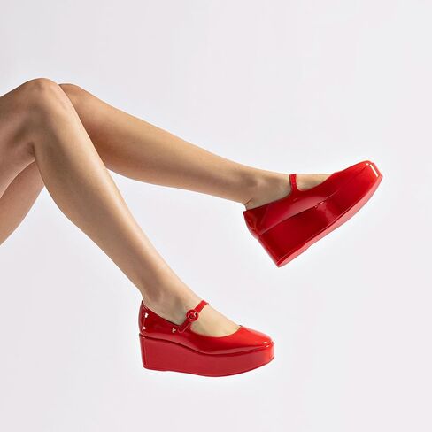 Larroodé Blair Flatform في جلد براءات الاختراع القرمزي in Kuwait