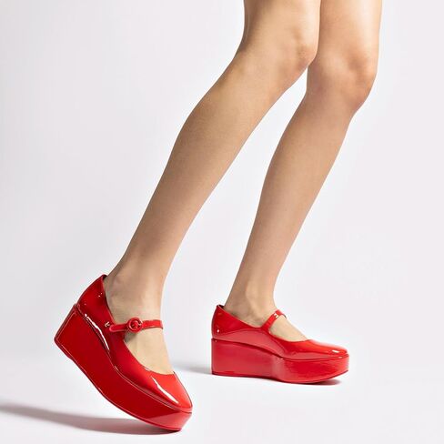 Larroodé Blair Flatform في جلد براءات الاختراع القرمزي in Kuwait