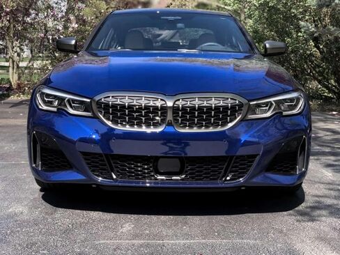 1FTx5FT PET Super Gloss Metallic Tanzanite Blue High Glossy Vinyl Wrap Auto Car Sticker Decal Film Sheet Bubble Free Air Release Technology with Tool Set in Saudi Arabia