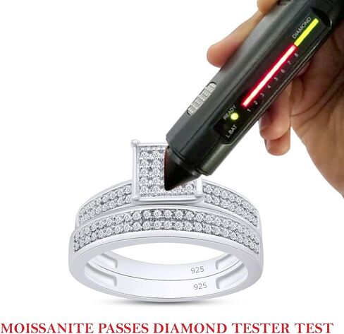 Savearth Diamonds 0.58 قيراط (CTW) Round White Lab الذي تم إنشاؤه Moissanite Diamond Men's & Women's Micro Pave Ring Trio Trio Trio في 925 Sterling Silver in Saudi Arabia