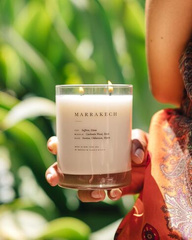 شمعة Brooklyn Candle Studio Catskills Escapist - شمعة معطرة فاخرة، شمع الصويا النباتي، مصبوب يدويًا في الولايات المتحدة الأمريكية، وقت حرق بطيء لمدة 70 ساعة - 13oz in Saudi Arabia