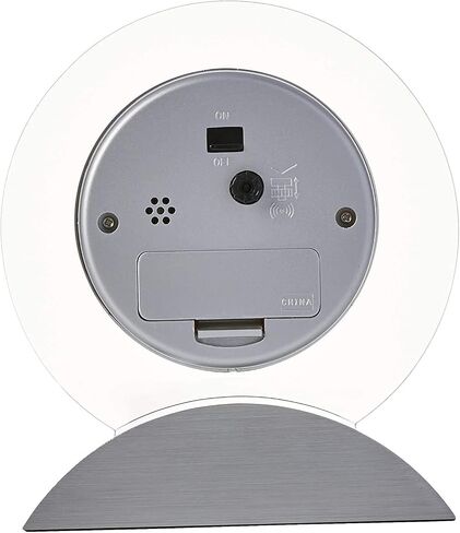 Howard Miller Brayden Alarm Tabletop Clock - ساعة مكتب حديثة من الزجاج التناظري مع حركة الكوارتز ، وتشغل البطارية ، قاعدة الألومنيوم ، الانتهاء من الفضة ، المنبه لغرفة النوم ، المكتب ، الرف ، وديكور غرفة المعيشة in Saudi Arabia