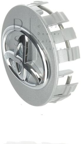 OEM TOYOTA VENZA CAMRY 2013 GENUINE WHEEL CENTER CAP HUBCAP 42603-08030 in Saudi Arabia