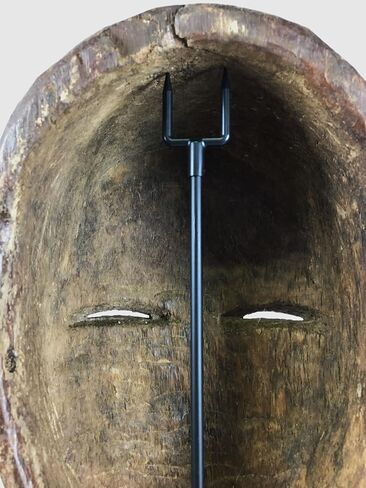 Mask stand, display stand, mask holder, 4 heights to choose (42 cm) in Saudi Arabia