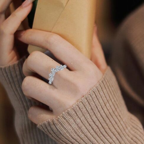 S925 Sterling Silver 0.8 Carat Natural Diamond Wedding Bands for Women |Ideal Cut D-color VVS1 | Curved Stacking Design in Saudi Arabia
