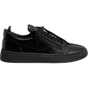 Giuseppe Zanotti GZ94 in Saudi Arabia